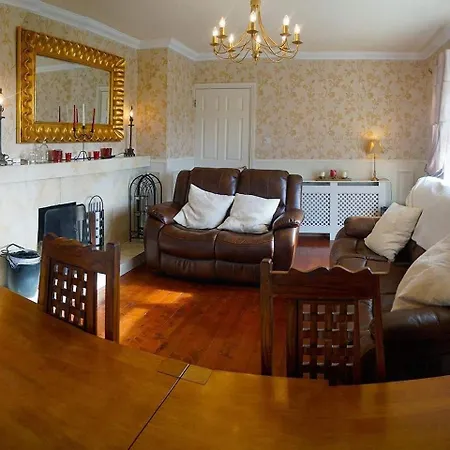 Mary Joe's Bed & Breakfast *