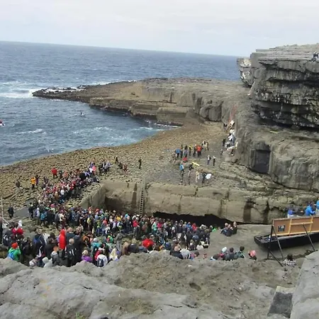 Mary Joe's Kilronan (Inishmore)